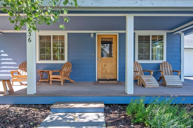 836 Streamside St in Driggs, ID - Building Photo - Building Photo