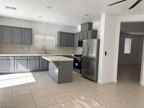 11875 Principi Ct in Las Vegas, NV - Building Photo - Building Photo