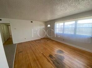 508 Dowden Rd in Wolfforth, TX - Foto de edificio - Building Photo