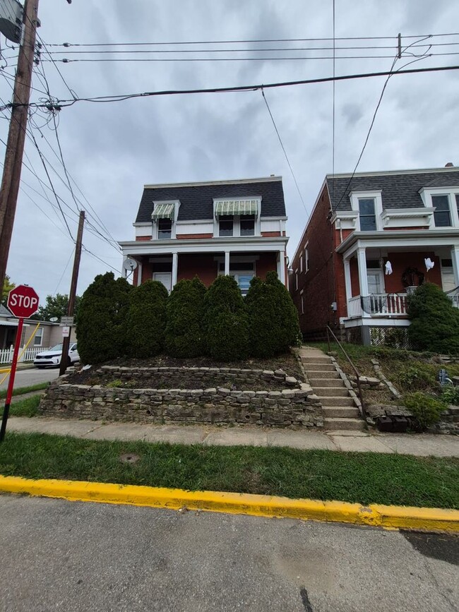 property at 132 Evergreen Ave