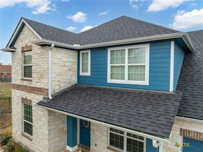 5904 Chuckwagon Cir in Killeen, TX - Building Photo - Building Photo