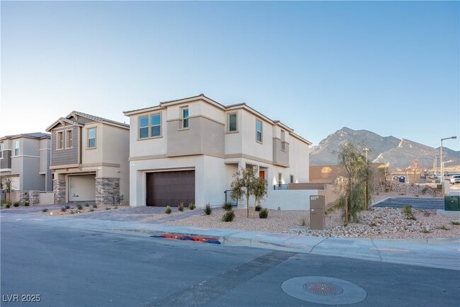 95 Silver Run Ln in Las Vegas, NV - Building Photo - Building Photo