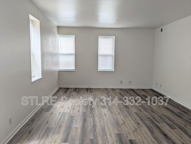 2707 Russell Blvd in St. Louis, MO - Building Photo - Building Photo