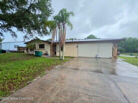 2900 S Vassar St in Melbourne, FL - Building Photo