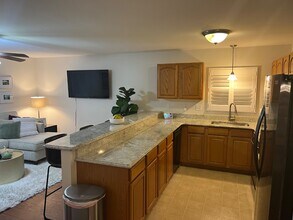 717 Tower Grove Dr in Fairview Heights, IL - Building Photo - Building Photo