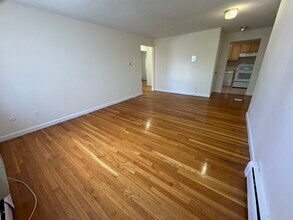 116 Dustin St, Unit 34 in Boston, MA - Building Photo - Building Photo