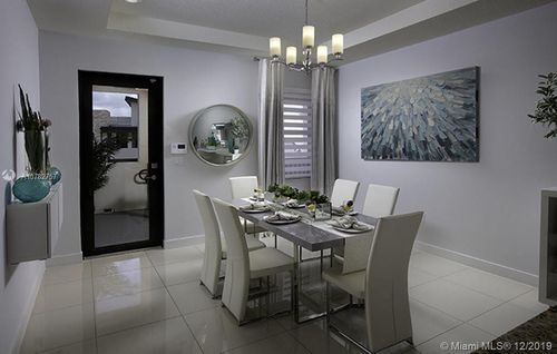 8031 NW 104th Ave-Unit -31 in Doral, FL - Building Photo - Building Photo