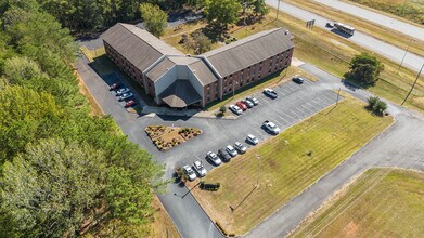 Village Square in Russellville, AL - Building Photo - Building Photo