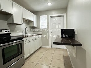 1930 Park St, Unit A in Atlantic Beach, FL - Building Photo - Building Photo