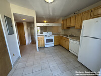 148 North Beacon St, Unit 1 in Boston, MA - Building Photo - Building Photo