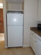 19 Denlar Dr in Chester, CT - Building Photo - Building Photo