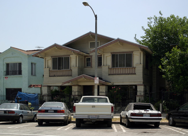 1928 Pennsylvania Ave in Los Angeles, CA - Foto de edificio - Building Photo