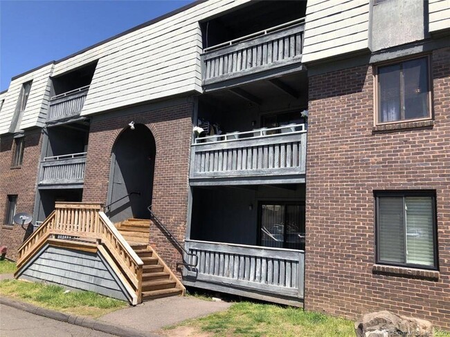 16 Trolley Crossing Ln, Unit 16 in Middletown, CT - Building Photo - Building Photo