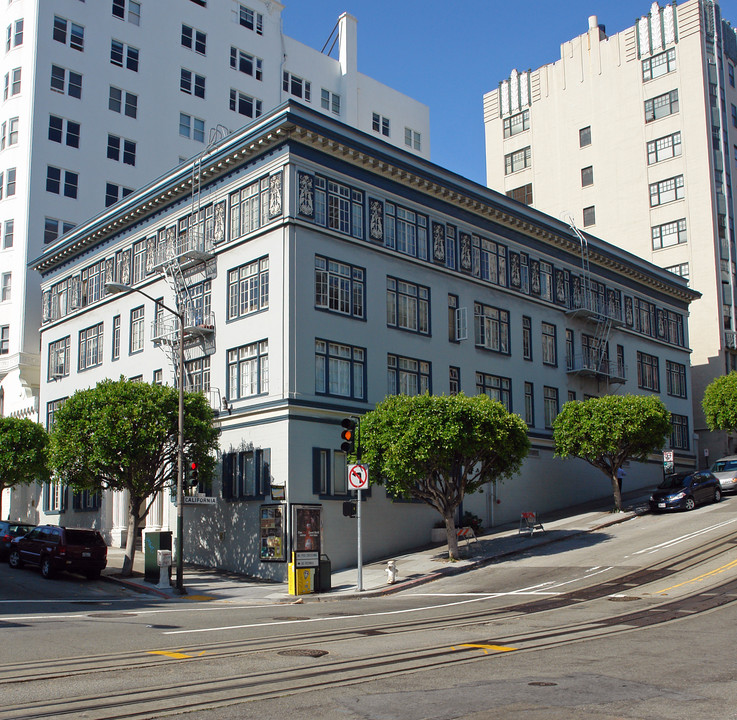 655 Stockton in San Francisco, CA - Building Photo