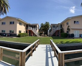 241 Skiff Point in Clearwater, FL - Building Photo - Building Photo