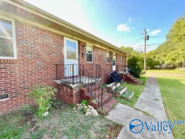 property at 1332 Oshaughnessy Ave NE