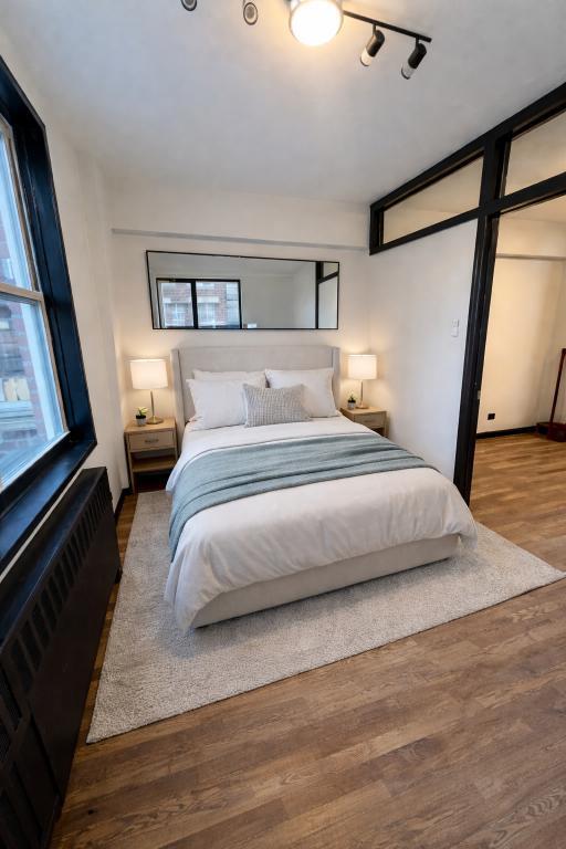 340 E 58th St, Unit 5B in New York, NY - Building Photo - Building Photo