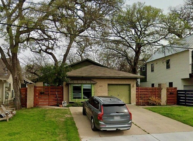 property at 2604 W 8th St