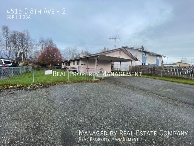 4515 E 8th Ave in Anchorage, AK - Building Photo - Building Photo
