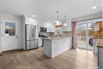 91 Benz St in Ansonia, CT - Building Photo - Building Photo