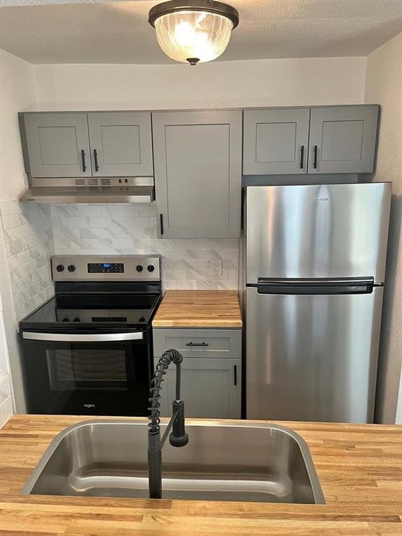 property at 1701 Johanna Dr