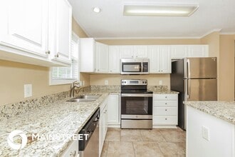 701 Comanche Ct in Nashville, TN - Foto de edificio - Building Photo