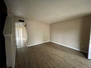 702 Hargest St in Prairie View, TX - Building Photo - Building Photo