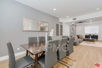 4637 Laurel Canyon Blvd in Los Angeles, CA - Building Photo - Building Photo