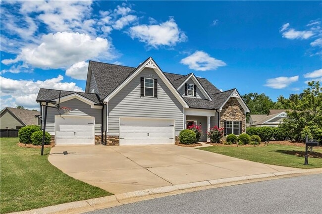 304 Red Cap Cir in Jefferson, GA - Building Photo - Building Photo