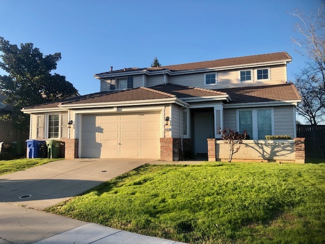 9405 Oreo Ranch Cir in Elk Grove, CA - Building Photo