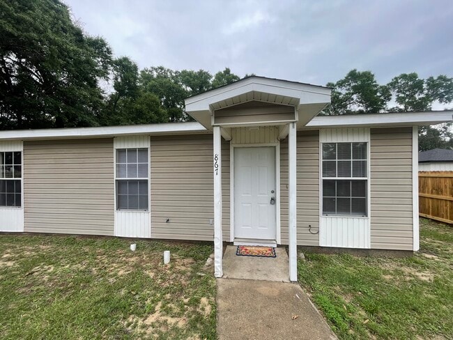 867 S Brett St, Unit 867, Unit 867