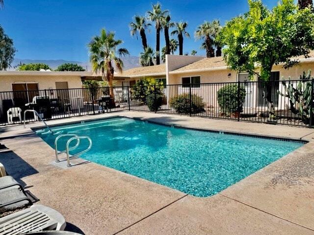 73740 Santa Rosa Way in Palm Desert, CA - Building Photo - Building Photo