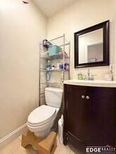 19 Claymoss Rd, Unit 1 in Boston, MA - Foto de edificio - Building Photo