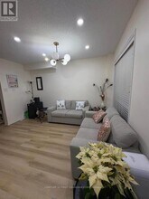 868 Marigold St in London, ON - Building Photo - Building Photo