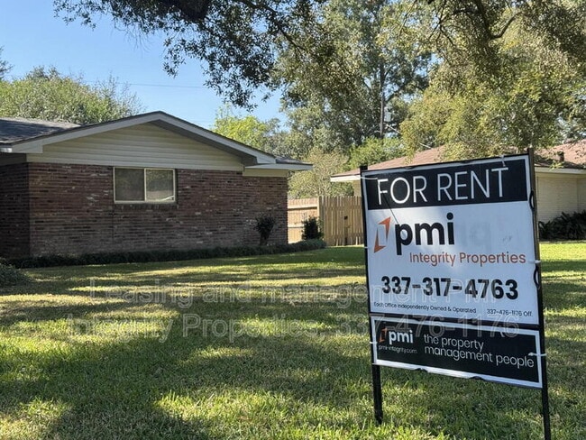 216 Brentwood Blvd in Lafayette, LA - Building Photo - Building Photo