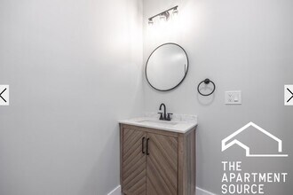 6148 N Francisco Ave, Unit 1 in Chicago, IL - Building Photo - Building Photo