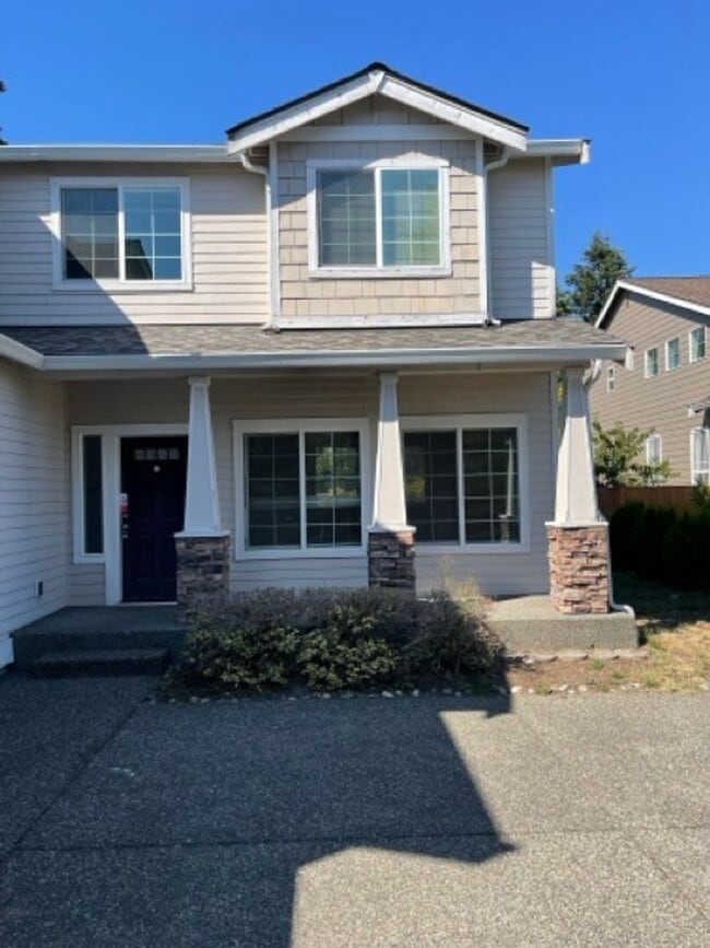 16428 41st Pl W in Lynnwood, WA - Building Photo - Building Photo