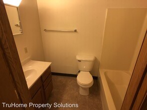 224 Halsey St in Arvilla, ND - Building Photo - Building Photo