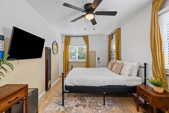 4503 Bond St in San Diego, CA - Building Photo - Building Photo