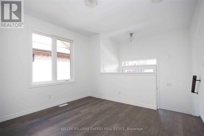 407 Northglen Blvd in Bowmanville, ON - Building Photo - Building Photo