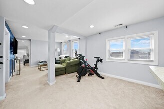 3832 N Pulaski Rd in Chicago, IL - Building Photo - Building Photo