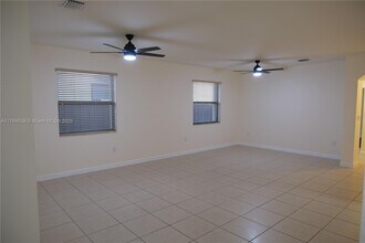 15171 SW 116th Terrace in Miami, FL - Building Photo - Building Photo