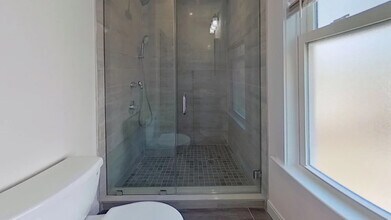 57 Hemman St, Unit 1 in Boston, MA - Foto de edificio - Building Photo