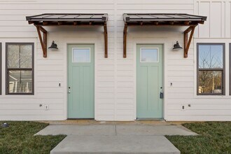 1758 S Highland Park Ave in Chattanooga, TN - Building Photo - Building Photo