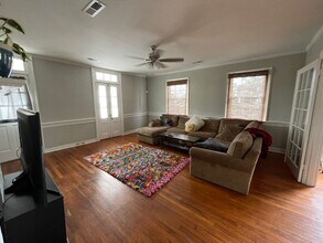 212 Calhoun St in Charleston, SC - Building Photo - Building Photo