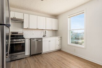 1109-1111-1111 Franklin Ave in Columbus, OH - Foto de edificio - Building Photo