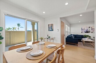 15065 Henley Dr in Westminster, CA - Building Photo - Building Photo