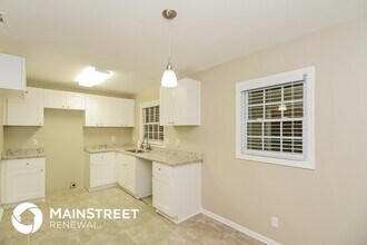 3908 Bonnie Ln SE in Atlanta, GA - Building Photo - Building Photo