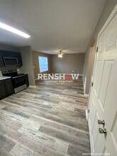 1710 Harris St in Dyersburg, TN - Foto de edificio - Building Photo