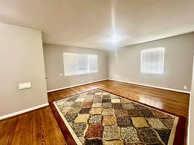 property at 919 Saddle Rock Dr